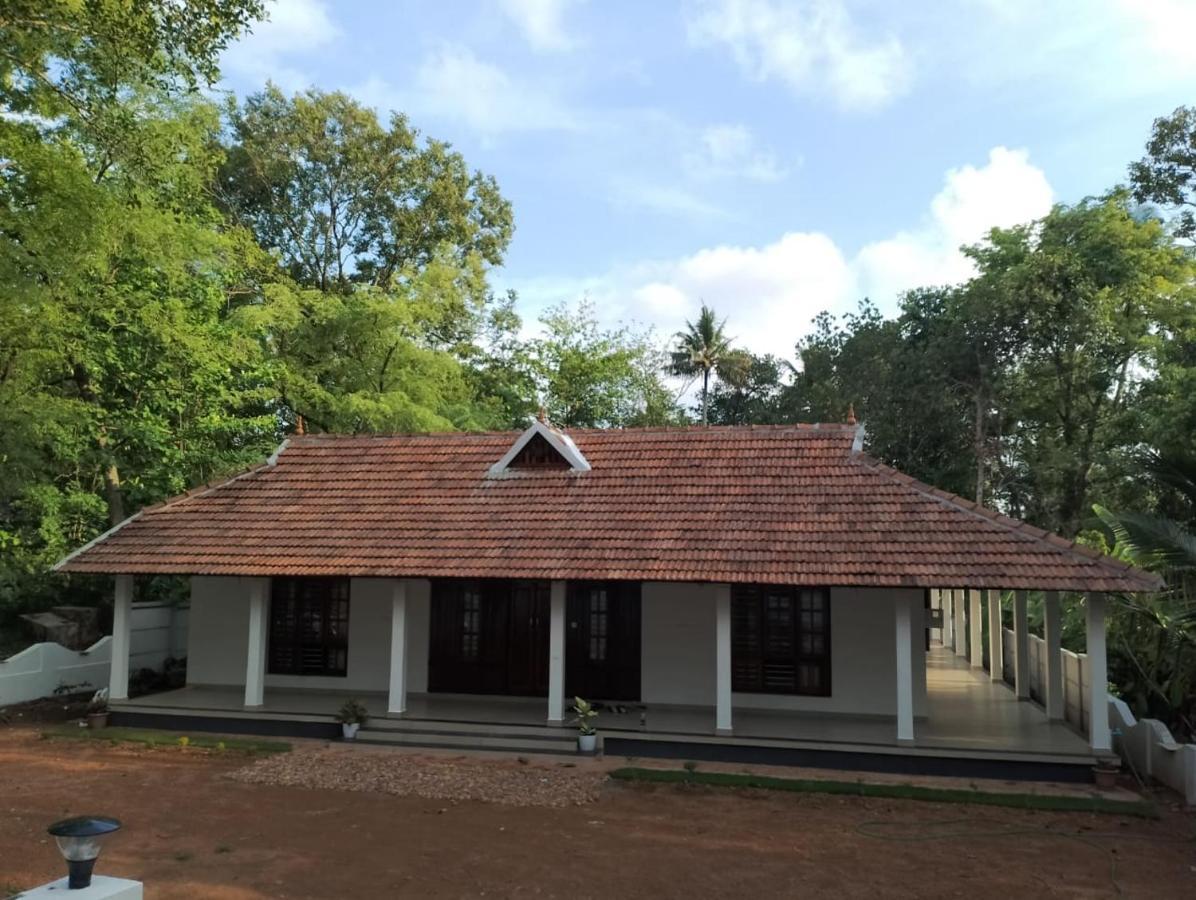 Nallukettu Service Villa Mundrothuruth المظهر الخارجي الصورة
